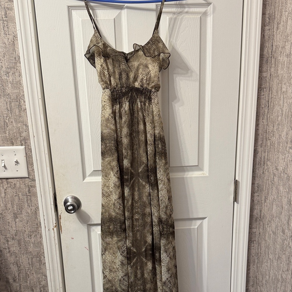 Suzy Shier Brown and Cream Patterned Dress sz m
